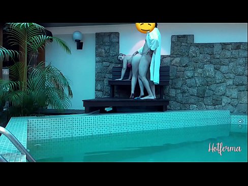 ❤️ Šef poziva sobaricu na bazen, ali nije mogao odoljeti vrućini ️❌ Porno vk na hr.porn-mz-com.ru ❌️